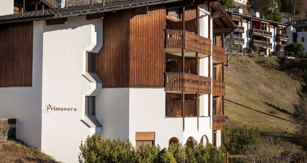 Haus Primavera im Sommer - Außenansicht