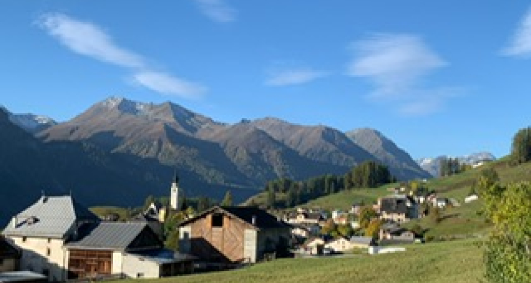 Terrassenaussicht auf Ftan