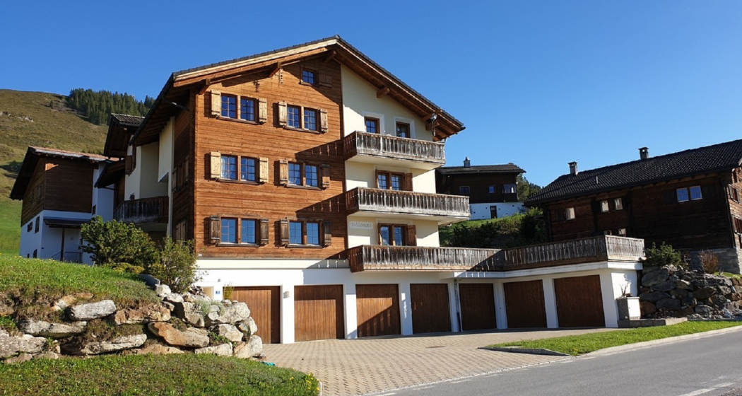 Haus Wildmatt Ammann Miraniga - Hausansicht Sommer