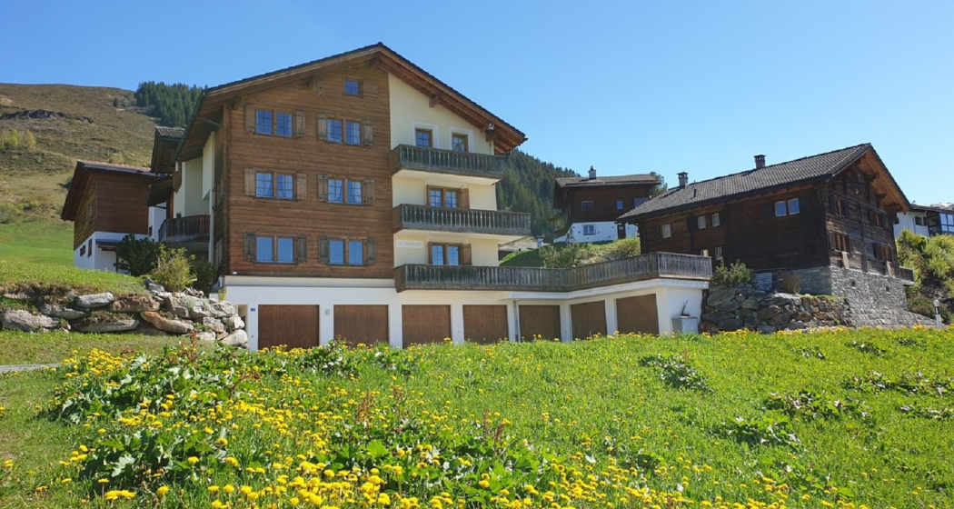 Haus Wildmatt Ammann Miraniga - Hausansicht Sommer
