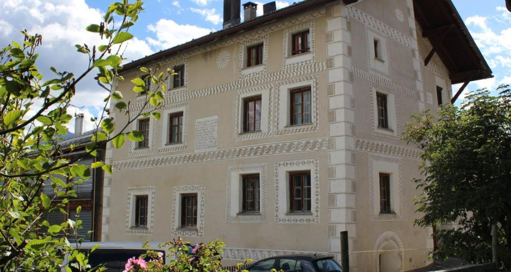 400jähriges Engadiner Haus (tom_tds00020013600799147_image) 400jähriges Engadiner Haus (tom_tds00020013600799147_image)