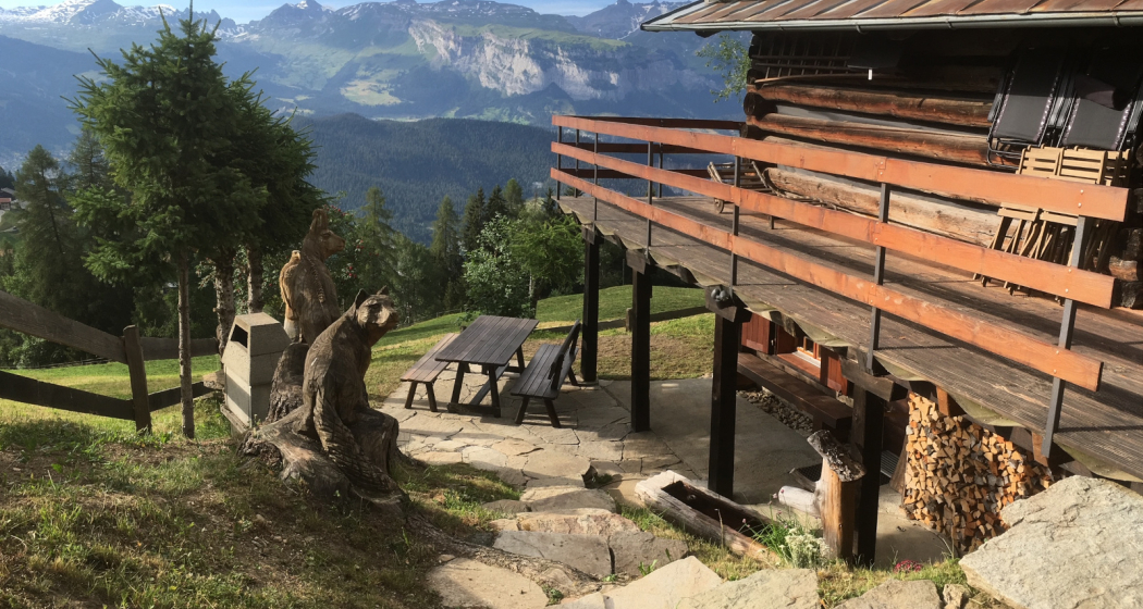 Maiensäss Adlerhorst - Sitzplatz und Terrasse