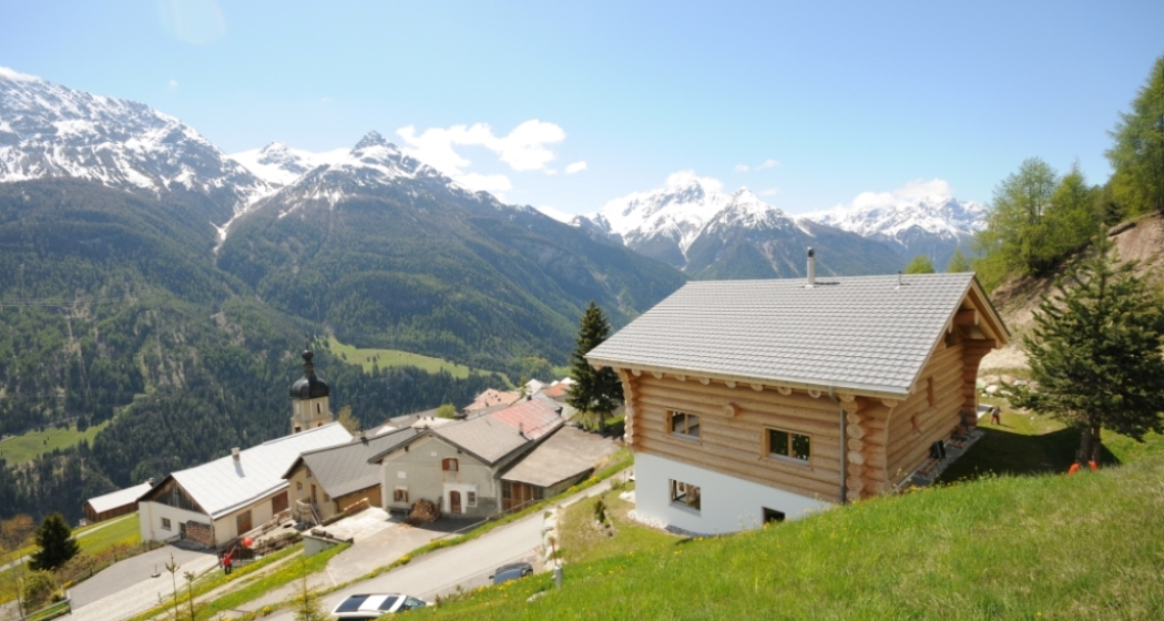 Blockhaus Tschlin Engadin Sommer Blockhaus Tschlin Engadin Sommer