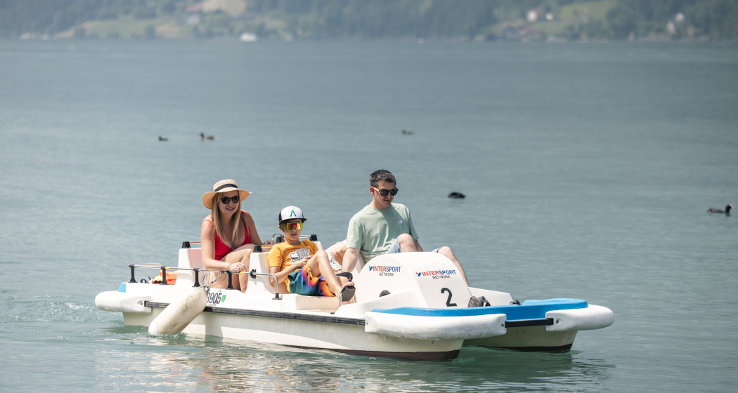 Pedalofahren auf dem Walensee Pedalofahren auf dem Walensee