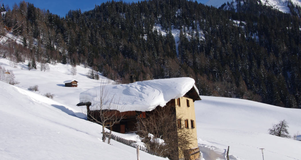 Ferienhaus Altes Walserhaus - Ansicht Winter