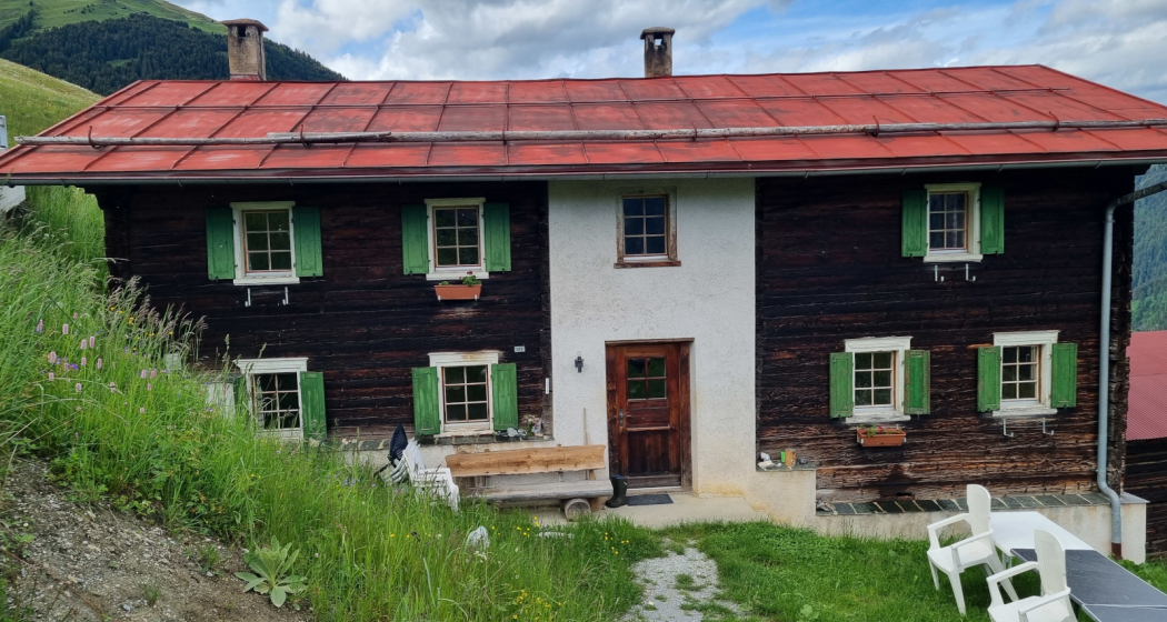 Ferienhaus Althus Gün - Ansicht Sommer