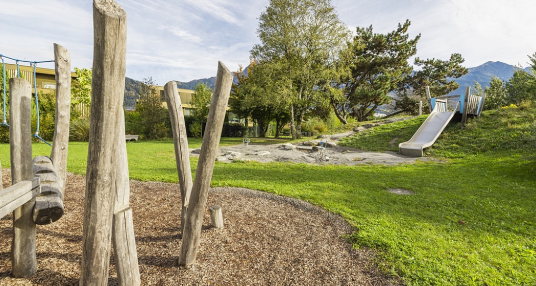 Spiel und Begegnungsplatz Unterrain Bad Ragaz (ctd_27edee18-2a59-48e8-ac77-d7cf913d6e56_img02) Spiel und Begegnungsplatz Unterrain Bad Ragaz (ctd_27edee18-2a59-48e8-ac77-d7cf913d6e56_img02)