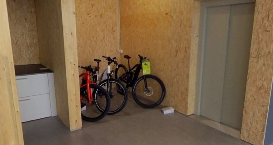 Lucky Star Bikes GmbH (ctd_328e9e38-b6dd-4096-9ffa-a86b3d1591e7_img01) Lucky Star Bikes GmbH (ctd_328e9e38-b6dd-4096-9ffa-a86b3d1591e7_img01)