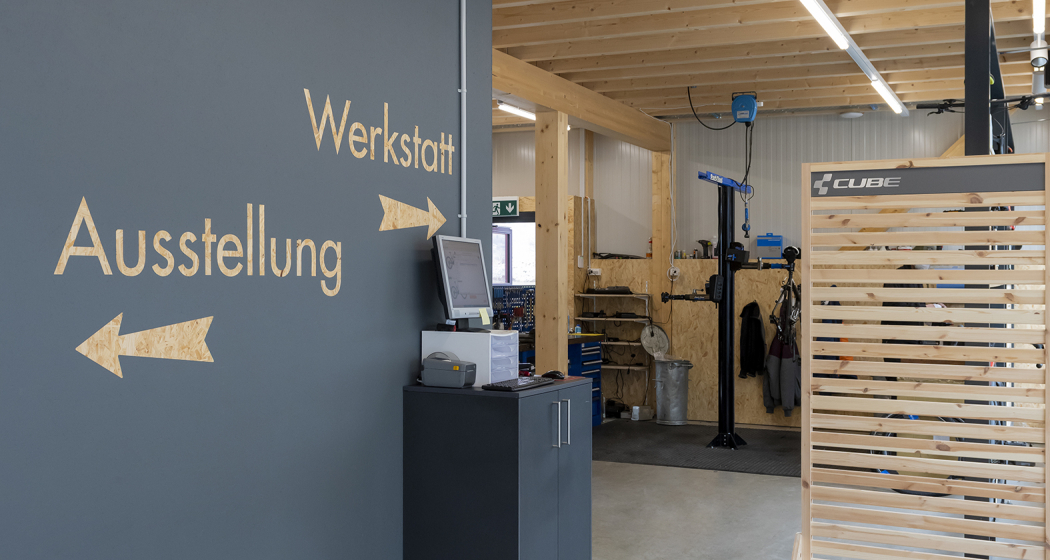 Lucky Star Bikes GmbH (ctd_328e9e38-b6dd-4096-9ffa-a86b3d1591e7_img02) Lucky Star Bikes GmbH (ctd_328e9e38-b6dd-4096-9ffa-a86b3d1591e7_img02)