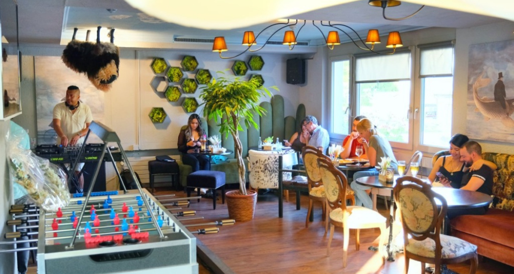 Dejà-Vu (ctd_3bf8f038-bf0d-4586-a2dc-e1339064d35a_image)