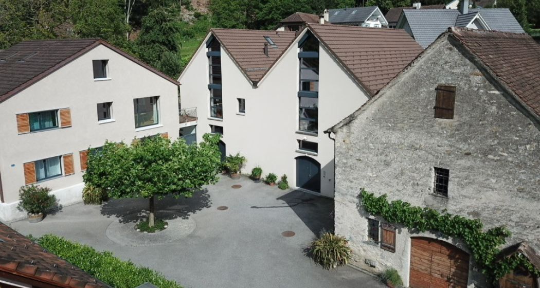 Weingut im Polnisch (ctd_48f70544-c5ec-496a-8786-e076cb7675ae_image) Weingut im Polnisch (ctd_48f70544-c5ec-496a-8786-e076cb7675ae_image)