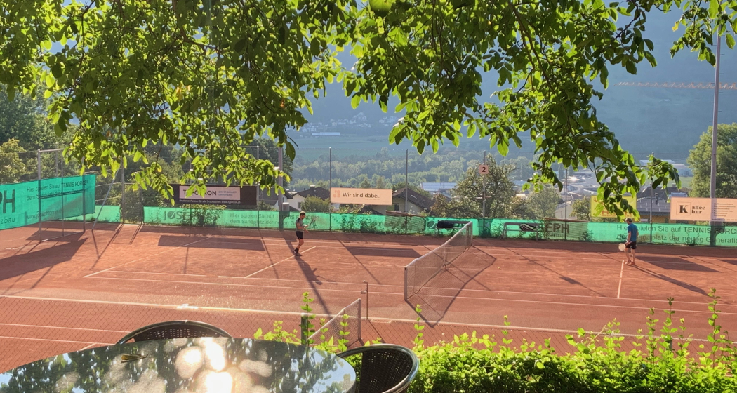 Tennisplätze Zizers (ctd_5f53692e-d66b-4c02-9b04-6ce4e1e1a190_image) Tennisplätze Zizers (ctd_5f53692e-d66b-4c02-9b04-6ce4e1e1a190_image)