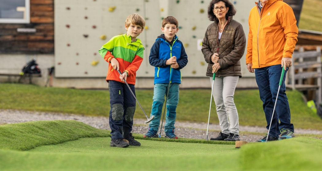 Adventure Golf-Anlage (ctd_f9ef10a4-3ce2-4276-9df3-385e8ce58630_img02)