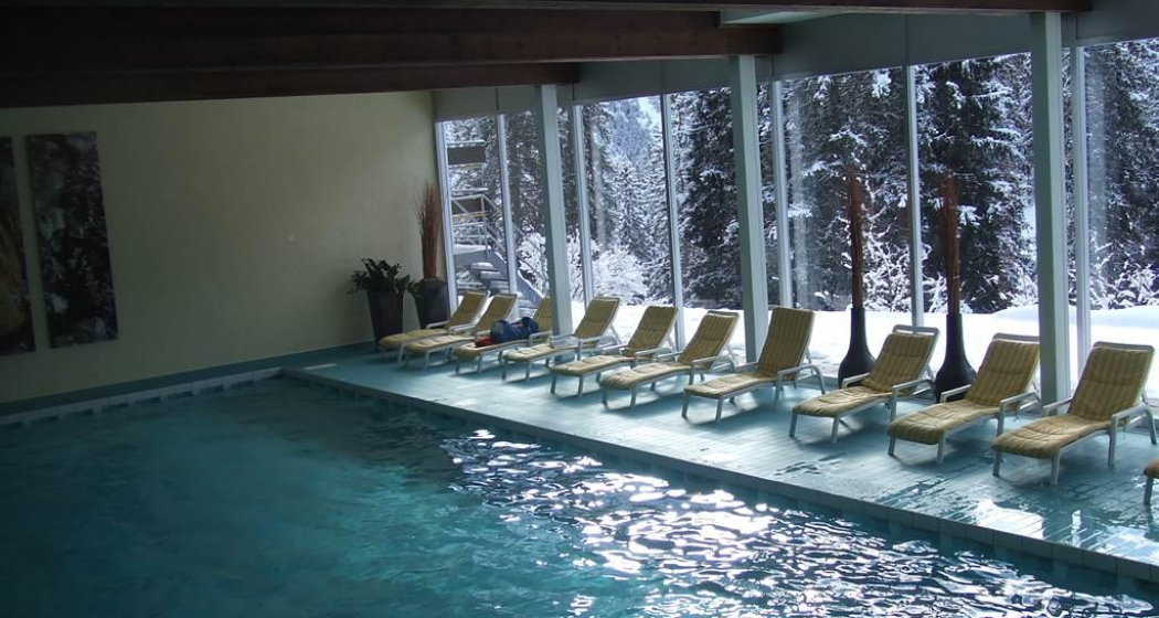 2008_0310aussenRothornblick0173