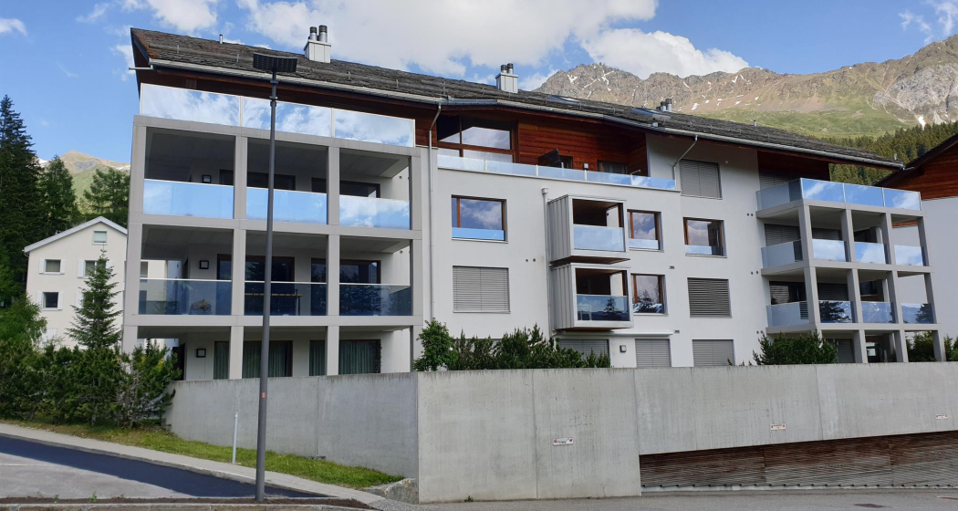 3.5 Zimmer Whg. Valbella aussen