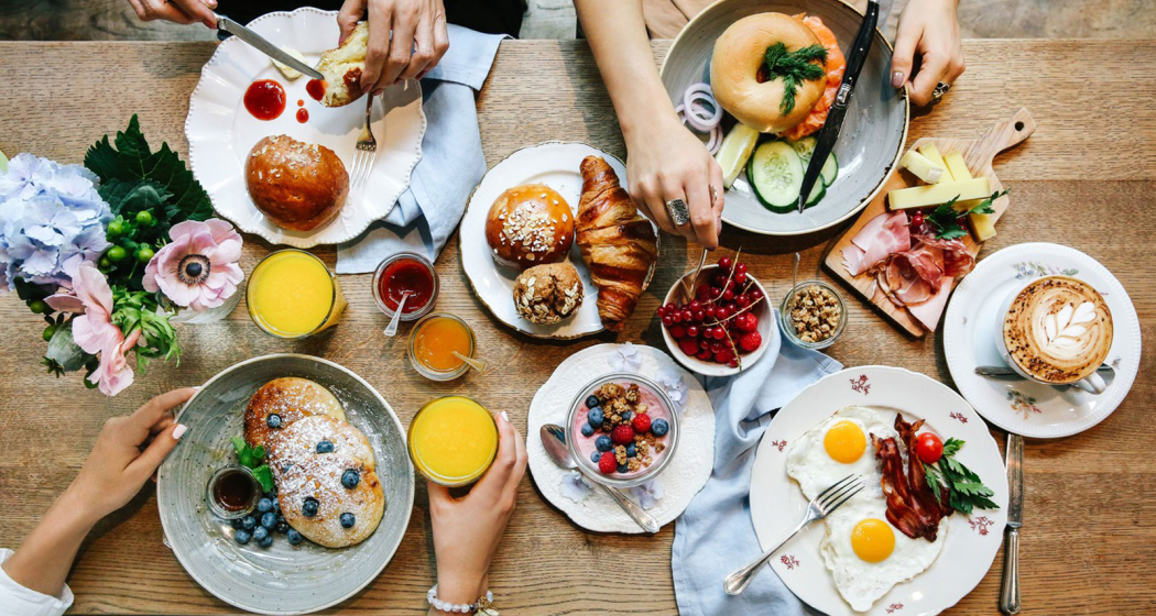 1. August Brunch at the Lodge (gdl_703431349_image) 1. August Brunch at the Lodge (gdl_703431349_image)