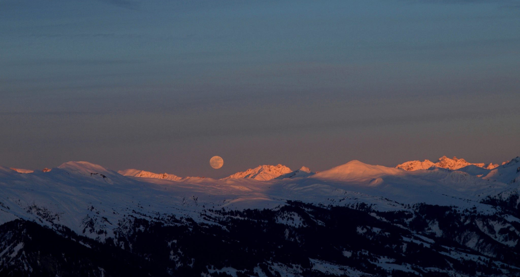 Mondschein Schneeschuhwanderung (gdl_776167769_image)
