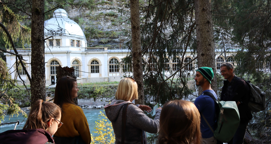 Kulturhistorische Mineralquellenwanderung (gdl_810859359_image)
