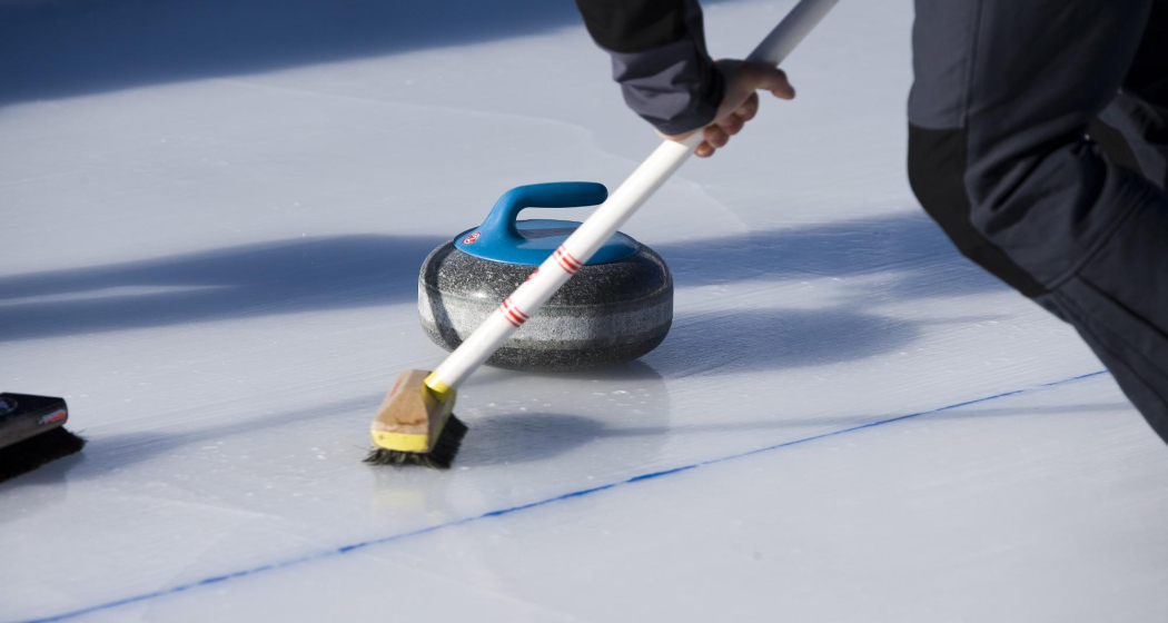 Plausch-Curling für jedermann (gdl_839981554_image) Plausch-Curling für jedermann (gdl_839981554_image)