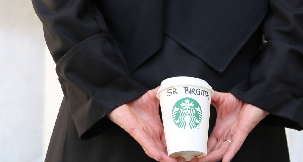 In Persona: Die Schwestern von St. Johann und ihre Lieblingsobjekte (gdl_855013407_image)