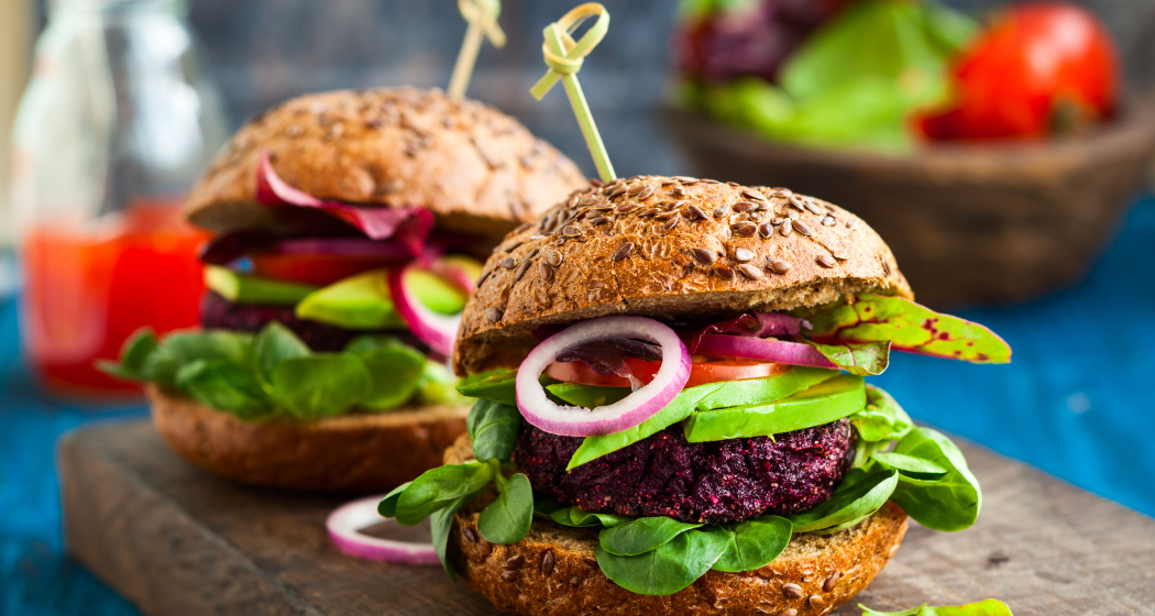 Burger und Co: mit oder ohne Fleisch (gdl_861465082_image) Burger und Co: mit oder ohne Fleisch (gdl_861465082_image)