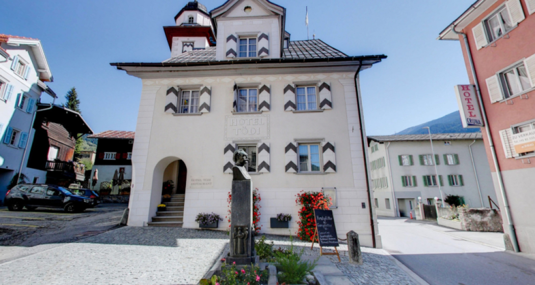 Oldtimer Stammtisch in Trun (gdl_864996552_image)