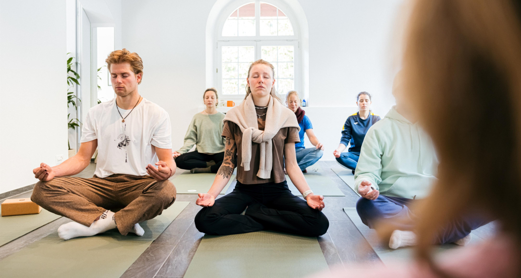 Meditation und Seelen-Impuls (gdl_865226413_image) Meditation und Seelen-Impuls (gdl_865226413_image)