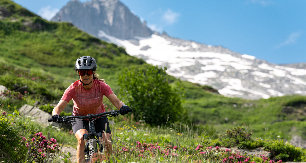 Ciclistas am Mittwoch, Bikeausflug mit Technik-Tipps speziell für Frauen (gdl_872519078_image) Ciclistas am Mittwoch, Bikeausflug mit Technik-Tipps speziell für Frauen (gdl_872519078_image)