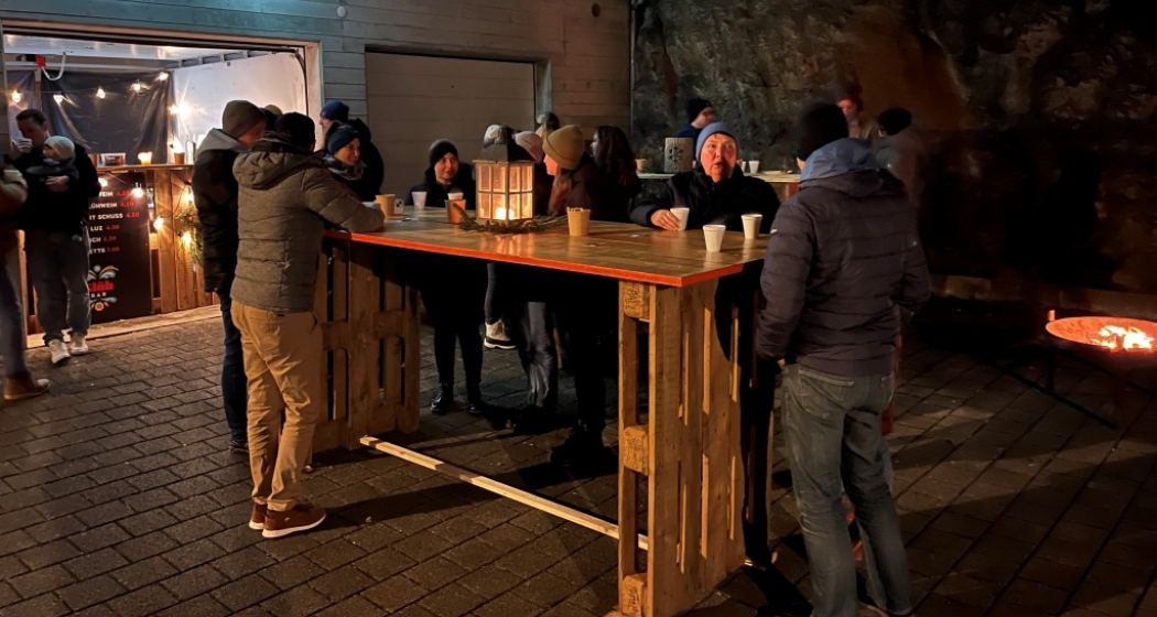 Glühbar - Mels Dorfplatz (gdl_900347486_image)