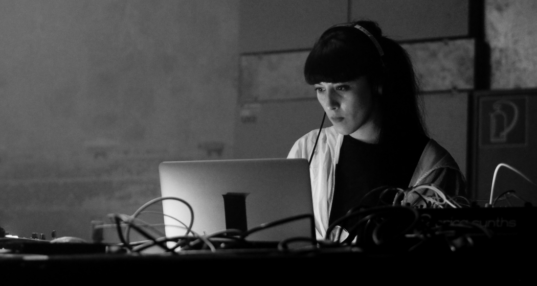 Annie Aries / Soundwalker / RöstiBrücke (gdl_901084430_image)