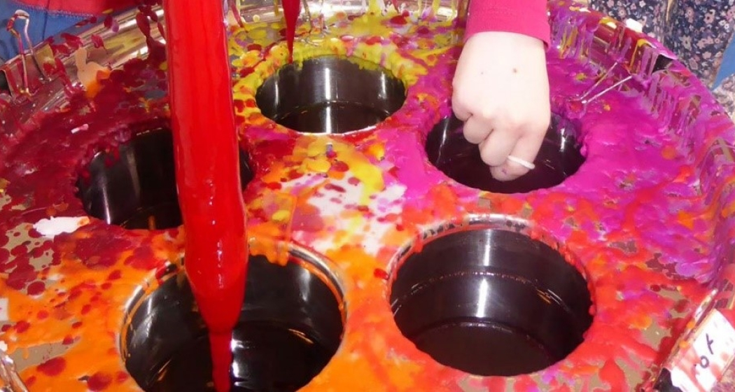 Kerzenziehen in St. Moritz (gdl_901393352_image)