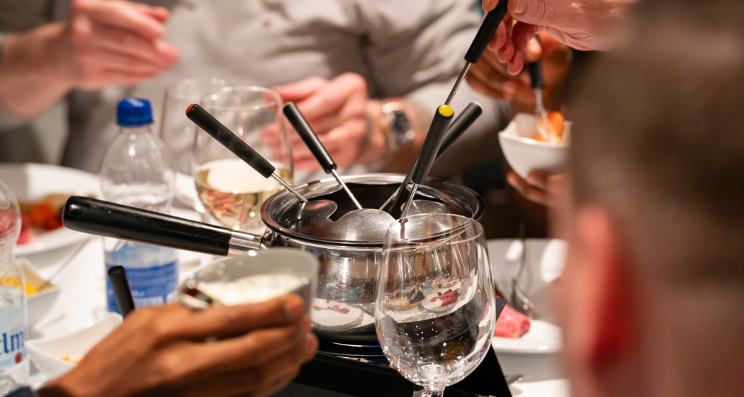 Fondue Chinoise-Schiff (gdl_902390092_image)