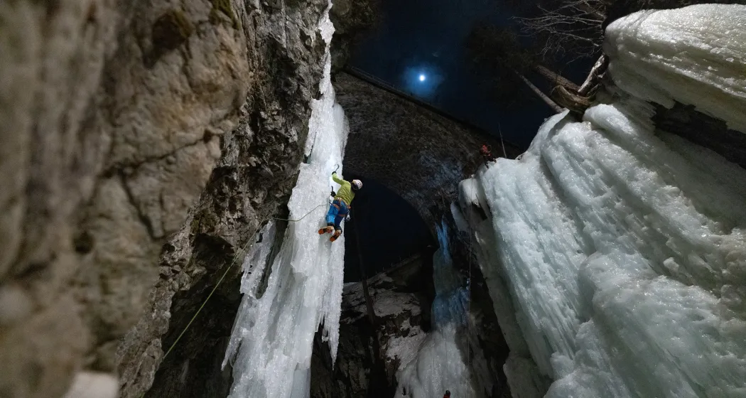 Ice Climbing Night Pontresina (gdl_902409950_image)