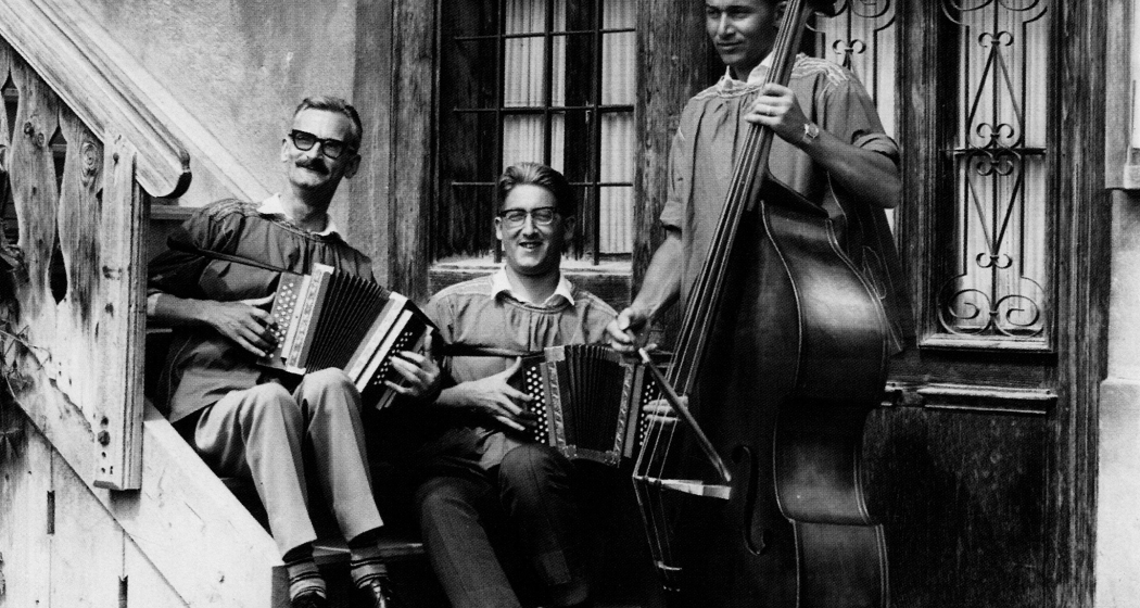 Grenzenlos lüpfig – Zur Geschichte der Volksmusik in Graubünden (gdl_903709277_image)