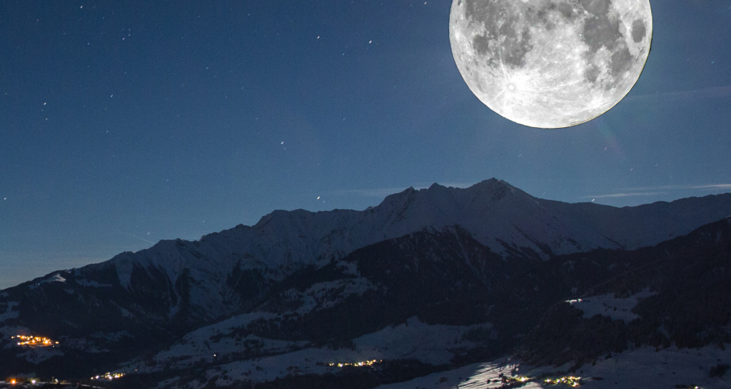Vollmond-Schneeschuhtour in Lumnezia (gdl_904284062_image)