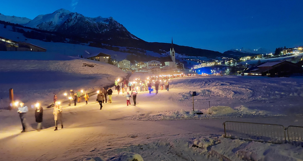 Weihnachtsfeier in La Nars (gdl_904541525_image)