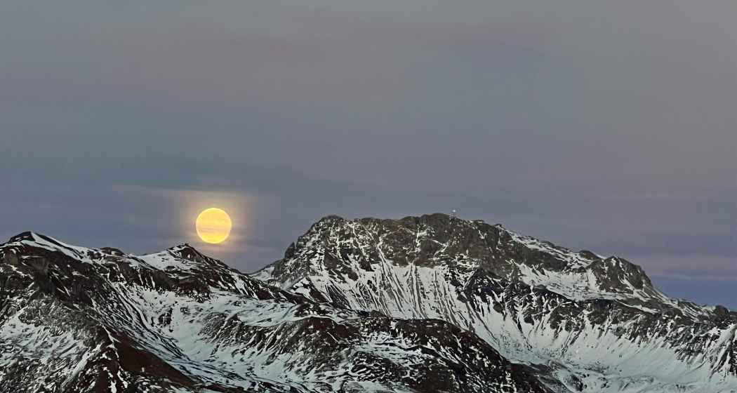 ArosaAkademie «Mondschein-Schneeschuh-Wanderung» (gdl_904856773_image)