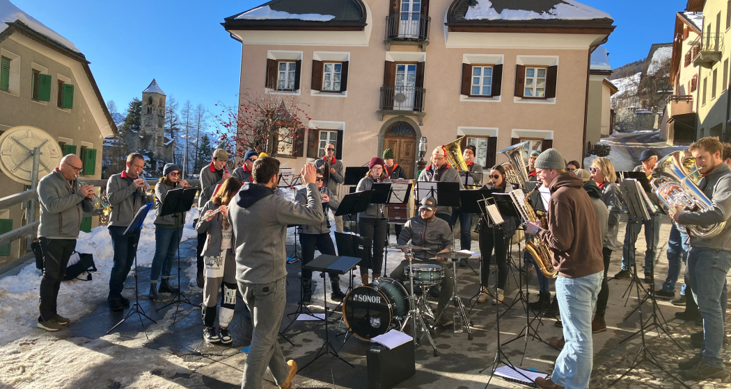 Concert da silvester da la musica da Sent (gdl_906489905_image)