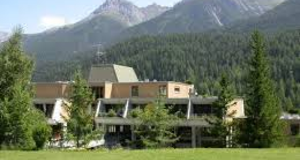 img_y2n-w7v_jfdih_y2w