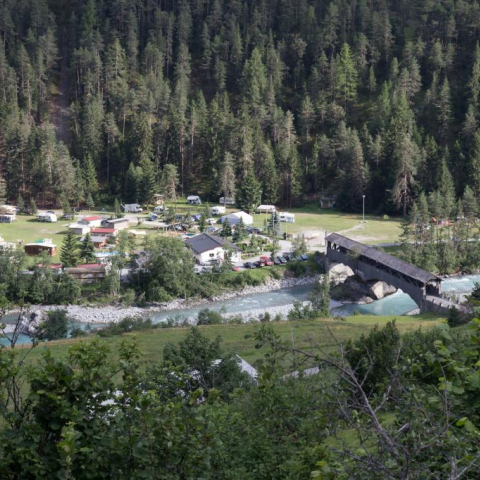 Sur En am Inn unterhalb von Sent