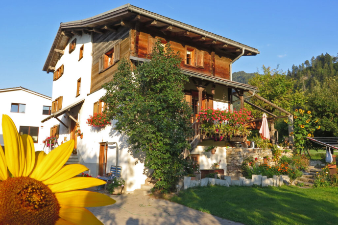 Bed & Breakfast Buchli in Valendas (nsp_img_4b23d39)