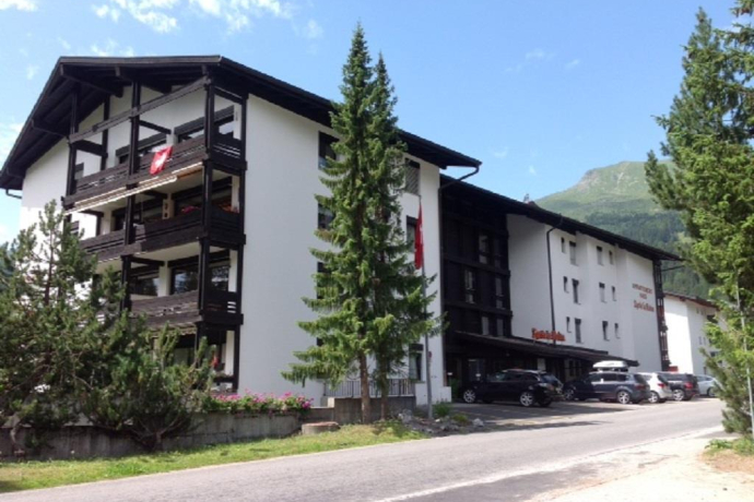 Aussenansicht Sommer