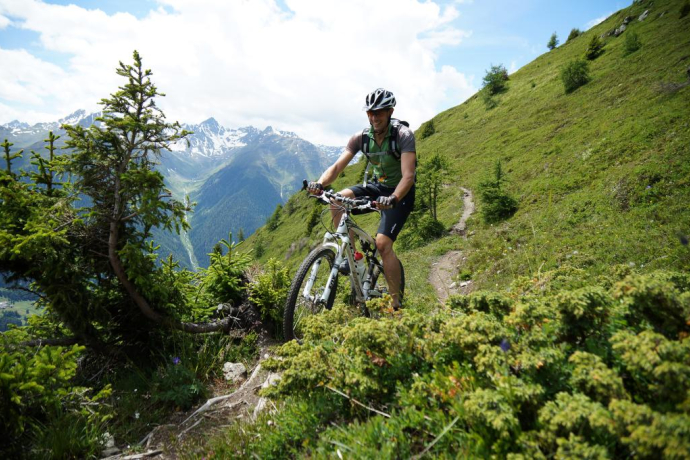 Zwischen Alp Murtera Dadoura und Alp Sura