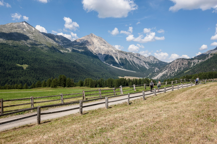 Lü au-dessus de Tschierv