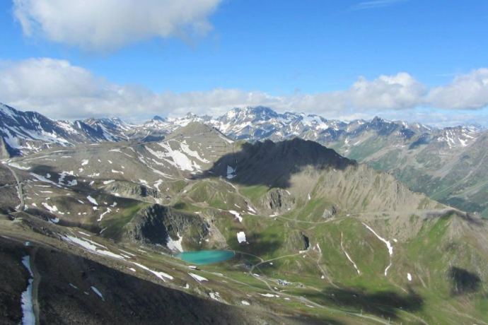 Ironbike, Grenzgrat zum Salaaser Kopf mit Aussicht ins Paznaun