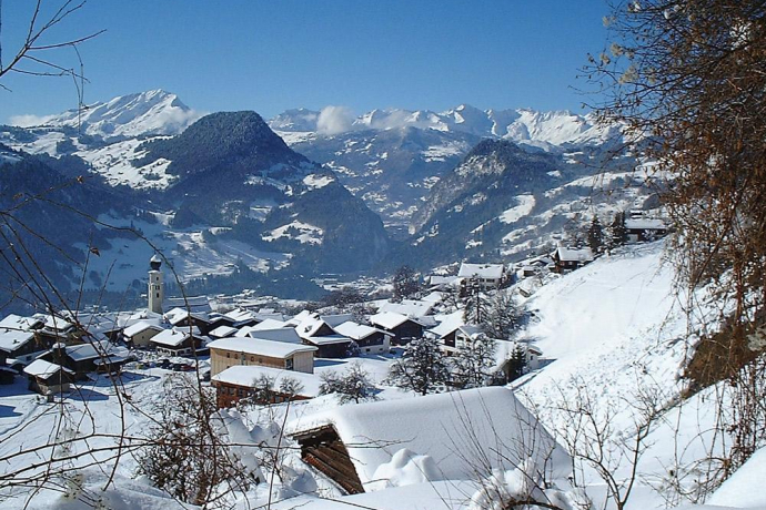 View towards the Bündner Rheintal with the Calanda