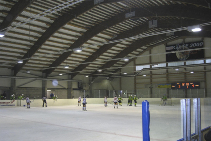 Hockeymatch in der Eishalle Grüsch Hockeymatch in der Eishalle Grüsch