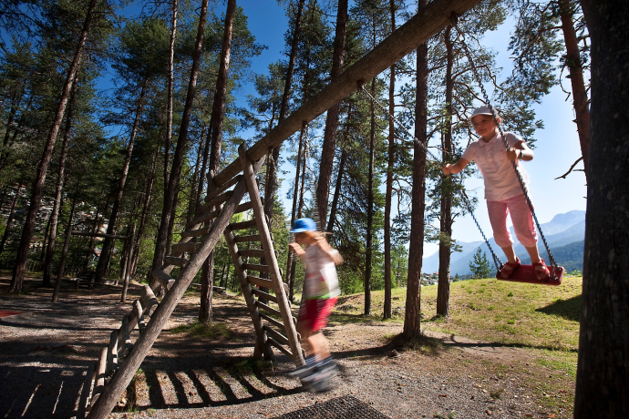 Spielplatz Gurlaina, Scuol