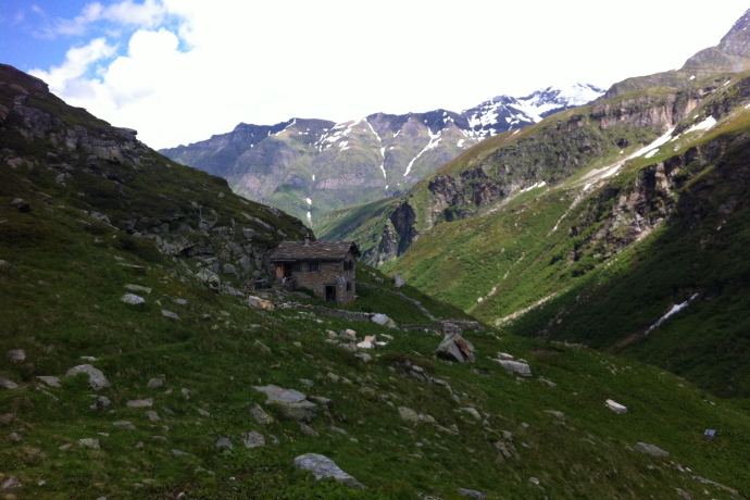 Stafel Alp Fanella; Foto: Remo Tönz Stafel Alp Fanella; Foto: Remo Tönz