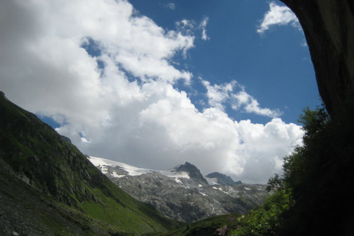 Der Medelsergletscher zeigt sich schon